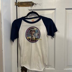E.T. Tee
